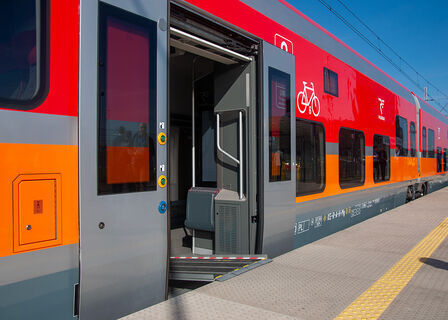 Honorowanie biletów metropolitalnych miesięcznych kolejowo-komunalnych w pociągach PKP Intercity